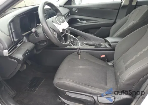 2021 Hyundai Elantra Se z USA, uszkodzony, nr VIN 5NPLL4AG5MH041644